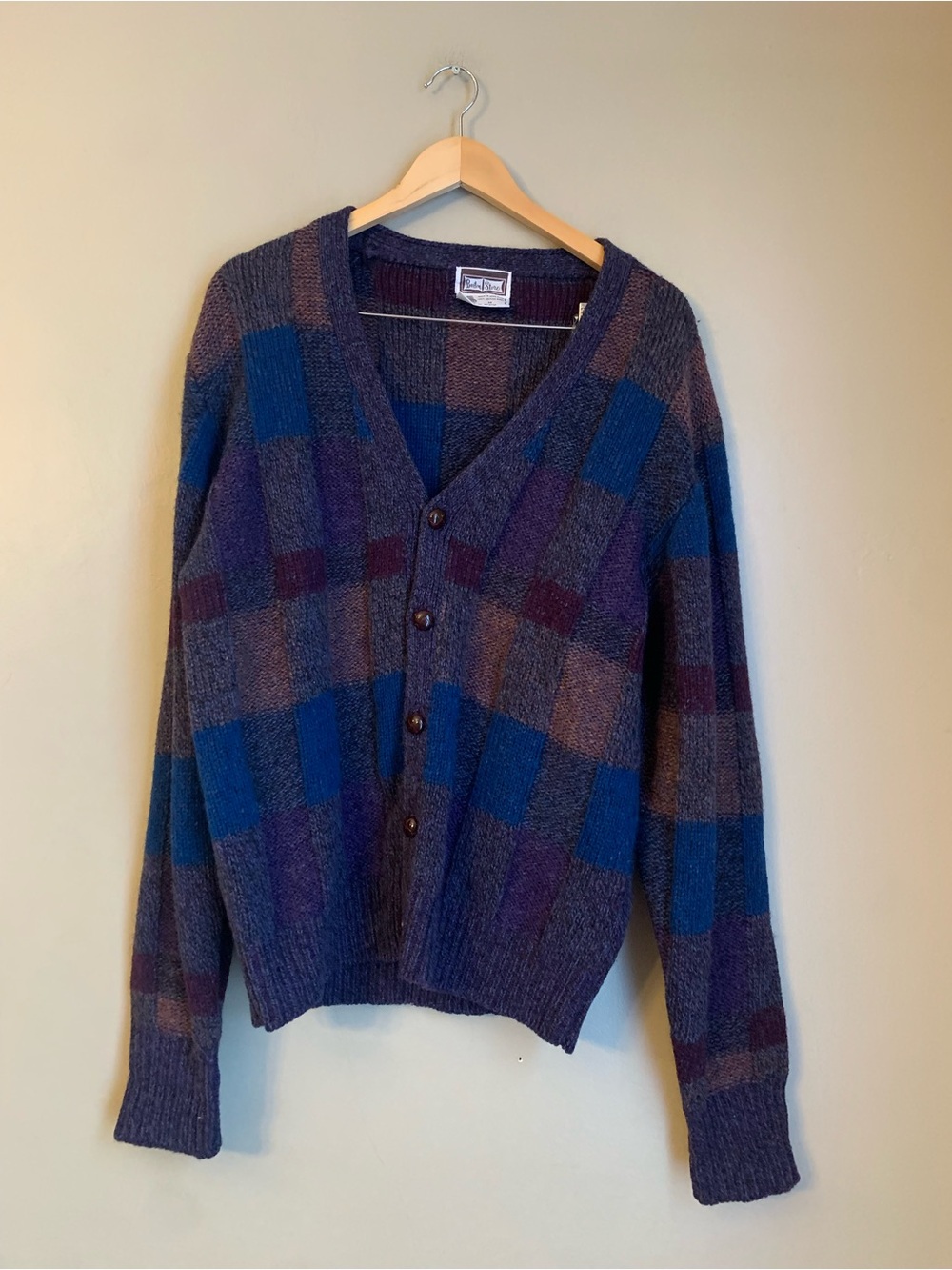 Vtg Boston Store Wool Textured Plaid Cardigan Sweater Hong Kong Leather buttons